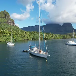 Insolite Voilier Mori Ora Moorea